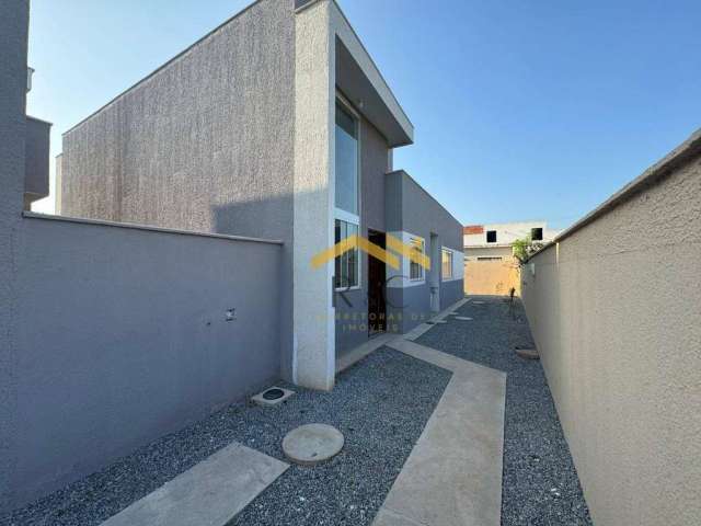 Casa com 2 dormitórios à venda, 62 m² por R$ 275.000,00 - Verdes Mares - Rio das Ostras/RJ