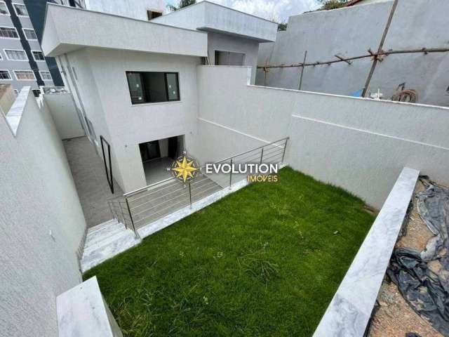 Casa com 3 quartos à venda na Rua Irmã Eufêmia, 293, Santa Rosa, Belo Horizonte por R$ 1.390.000