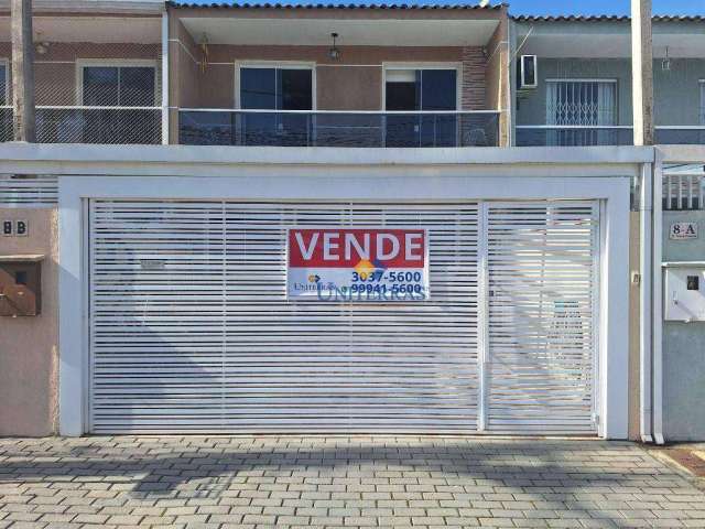 Sobrado com 3 dormitórios à venda, 116 m² por R$ 499.900,00 - Santa Cândida - Curitiba/PR