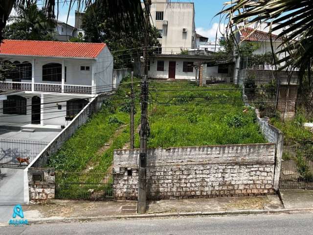 Terreno à venda na Rua Araci Vaz Callado, 1521, Canto, Florianópolis por R$ 840.000