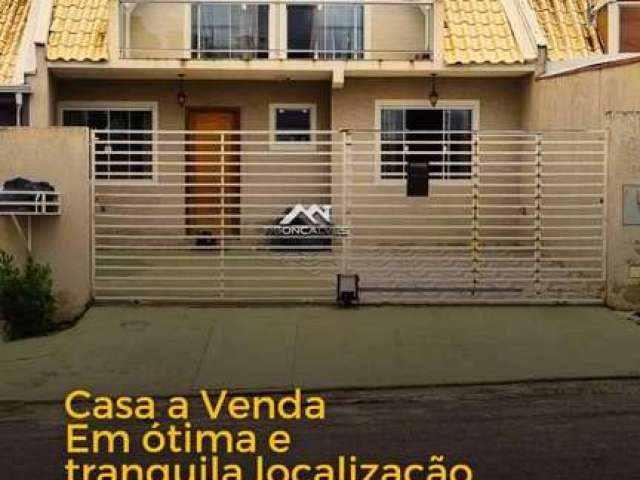 Casa com ático em piraquara