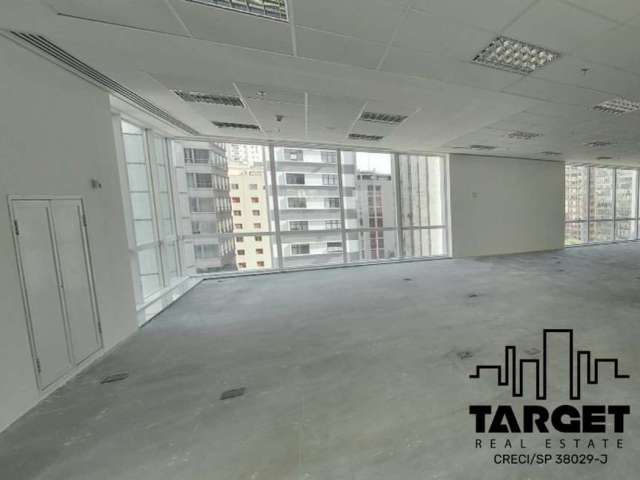 Alugue conjunto comercial de 900 m² em excelente prédio na Paulista