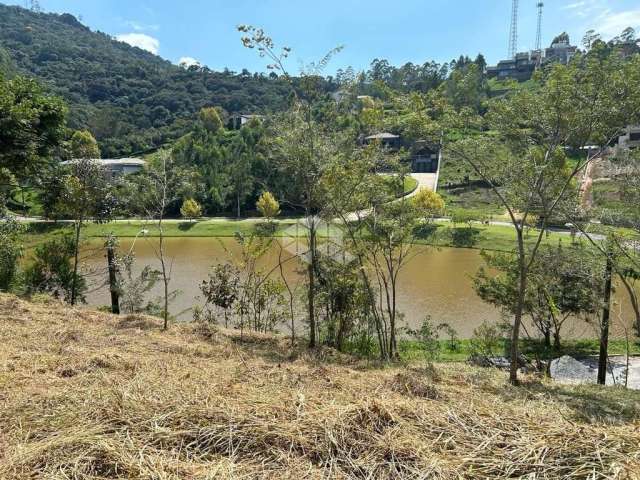 Terreno com 1.500m² a venda por R$ 395.000,00 - Condomínio Canada Village - Mairiporã/SP