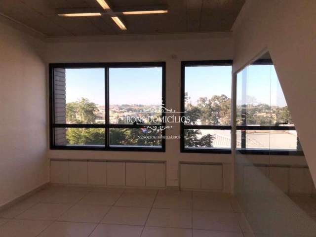 Sala comercial com 3 salas para alugar no Jardim Lambreta, Cotia , 150 m2 por R$ 7.900