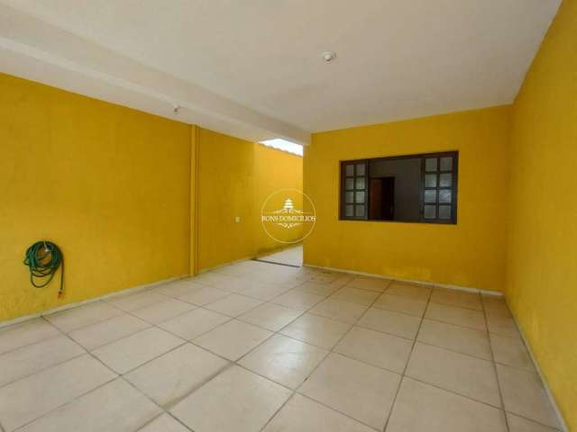 Casa à venda com 03 dormitórios e 194m² com quintal no nakamura park!