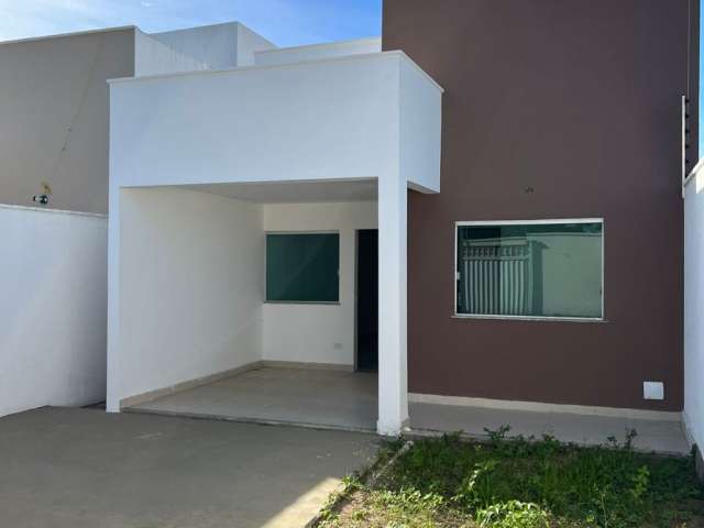 Vendo casa de 3/4 sendo uma suíte no sim