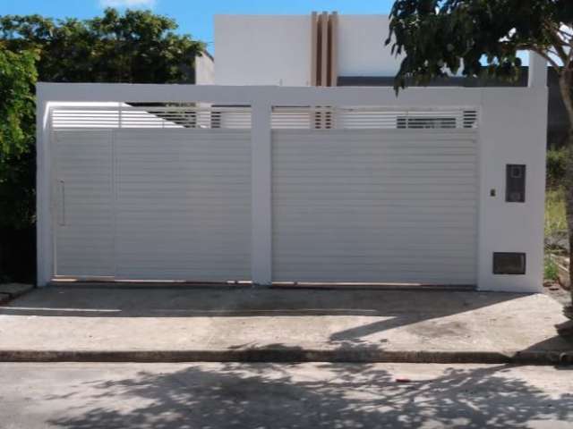 Vendo casa de 3/4 sendo uma suíte no sim