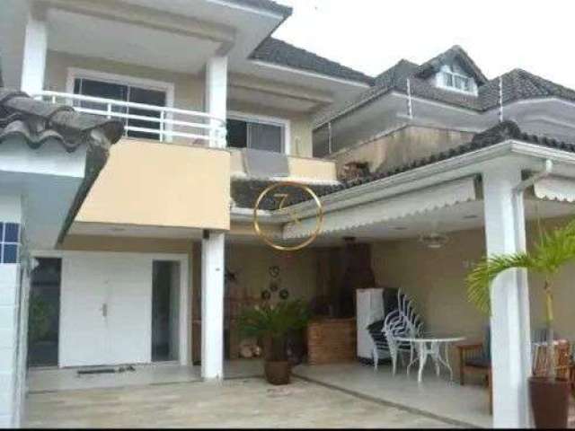 Casa à venda no bairro Recreio dos Bandeirantes - Rio de Janeiro/RJ