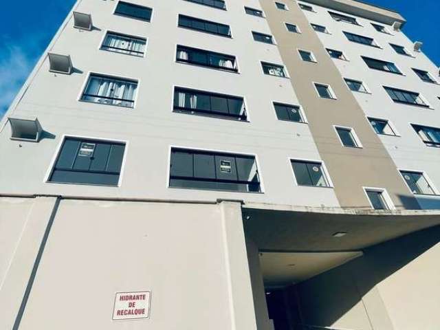 Apartamento muito bem localizado ótimo acabamento.