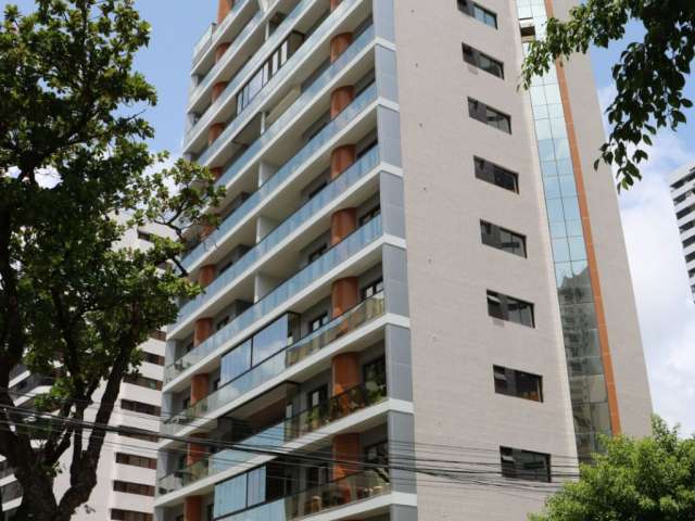 Apartamento alto padrão com 4 suítes à venda nas Graças.