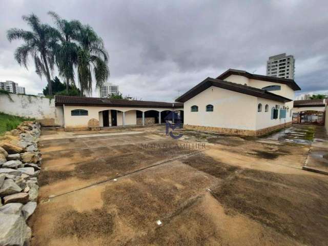 Casa com 4 dormitórios para alugar, 400 m² por R$ 8.900/mês - Jardim das Nações - Taubaté/SP