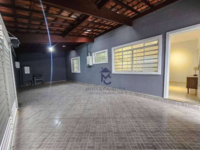 Casa com 2 dormitórios à venda, 65 m² por R$ 300.000 - Jardim Gurilândia - Taubaté/SP