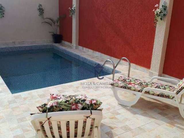 Casa com 3 dormitórios à venda por R$ 800.000 - Jardim Baronesa - Taubaté/SP