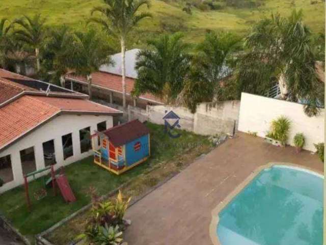 Chácara com 4 dormitórios à venda, 1 m² por R$ 600.000 - Barreiro - Taubaté/SP