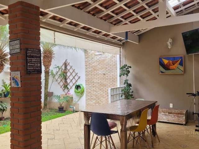 Casa com 3 dormitórios à venda, 144 m² por R$ 560.000 - Estiva - Taubaté/SP