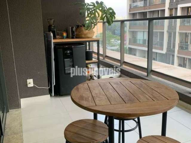 Apartamento com 2 Quartos e 3 banheiros à Venda, 93 m²