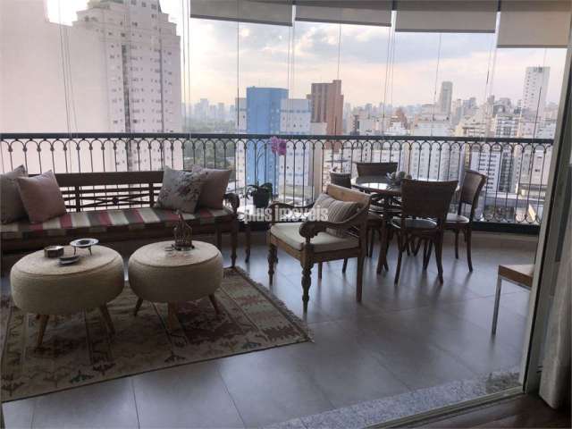 Excelente apartamento no Jardim Paulista