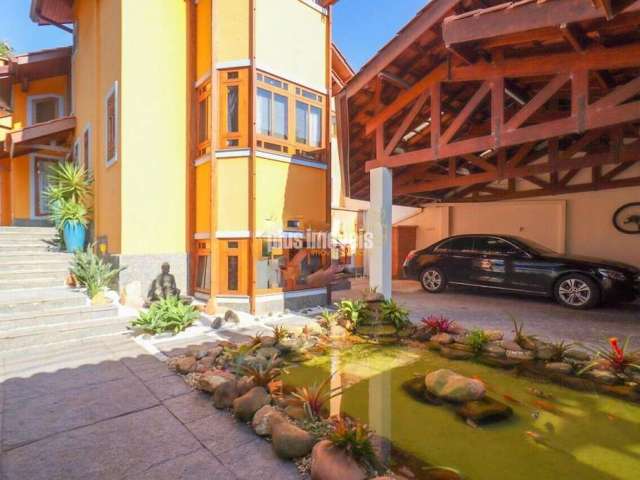 Casa em vila 300m² (3 suítes, 3 vagas), piscina) no jardim dos estados