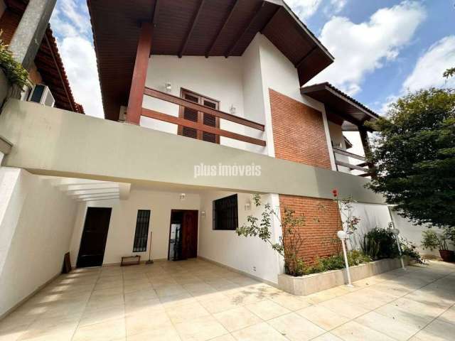 Sobrado com 4 Quartos e 6 banheiros à Venda, 280 m²