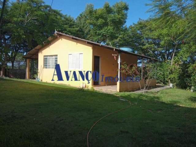 Monterrey em Louveira - Terreno de 1720  m² com casa simples