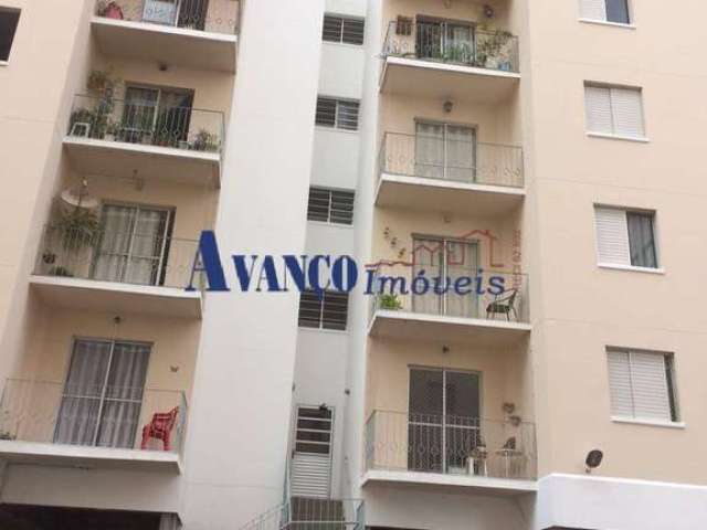 Residencial Porto Belo - Apartamento repleto de armários