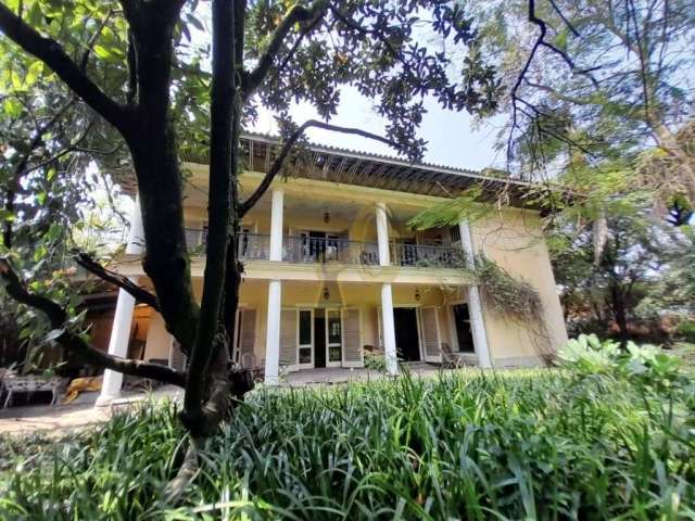 Ótima casa a venda no alto de pinheiros