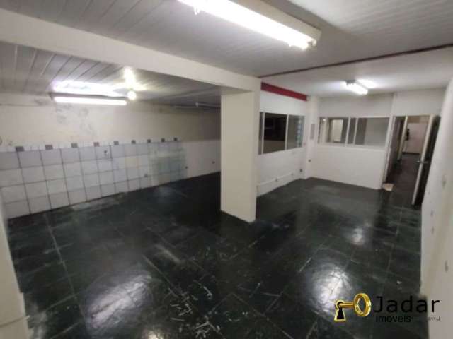 Casa comercial em pinheiros