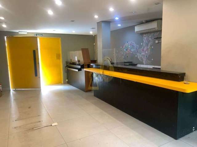 Casa comercial em pinheiros