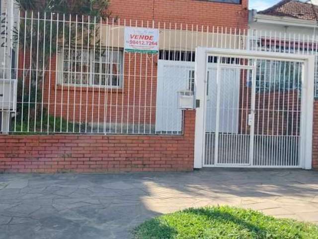 Casa com 3 quartos à venda no Santana, Porto Alegre , 250000 m2 por R$ 800.000