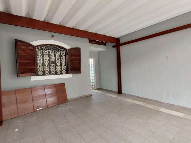 Casa com 2 quartos para alugar, 110 m² por R$ 2.500/mês - Jardim da Glória - Cotia/SP