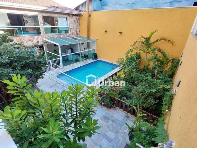 Casa com 3 quartos à venda, 347 m² por R$ 850.000 - Jardim Sabiá - Cotia/SP