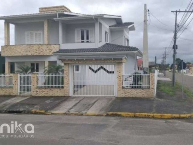 Casa com 6 quartos à venda na Adrielle Costa de Freitas, 45, Vila São José, Araranguá por R$ 989.000