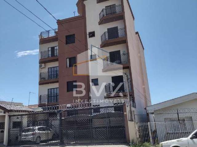 Apartamento  82 m², EDIFÍCIO SEVILHA, 3 Dormit (1 Suíte), amplas Salas e Cozinha, Varanda, 2 Vagas Cobertas c/ Depósito, Salão Festas na cobertura