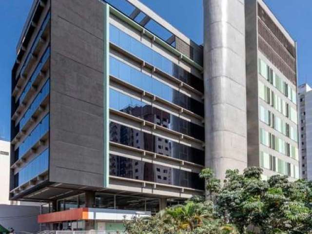 Meia laje comercial de 390m² na região de Pinheiros.