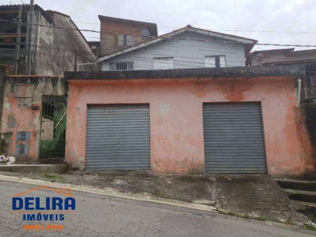 Casa para renda em Terra Preta, 7 casas no imóvel, com escritura