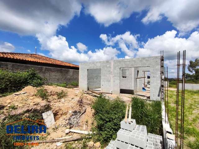 Casa em Construção com 3 Dormitórios, Incluindo Suíte em Terra Preta