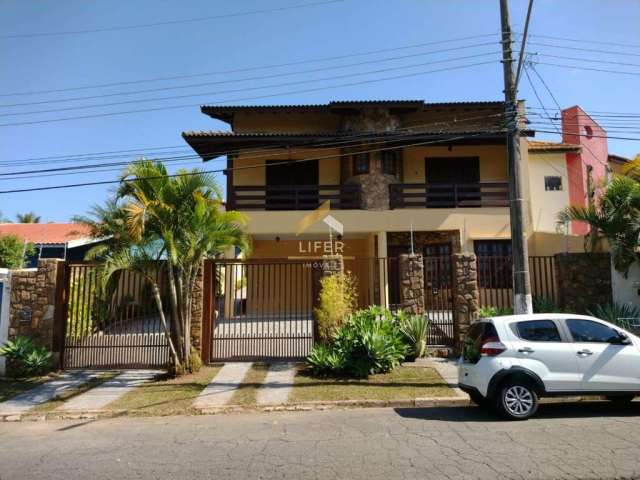 Casa com 4 quartos à venda na Alameda Carlos de Carvalho Vieira Braga, 830, Chácaras Alpina, Valinhos, 388 m2 por R$ 1.480.000