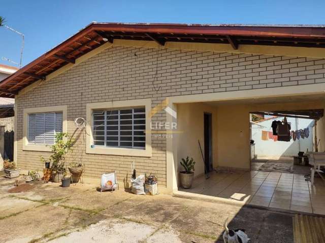 Casa com 3 quartos à venda na Rua Frei Caneca, 808, Jardim Campos Elíseos, Campinas, 155 m2 por R$ 585.000