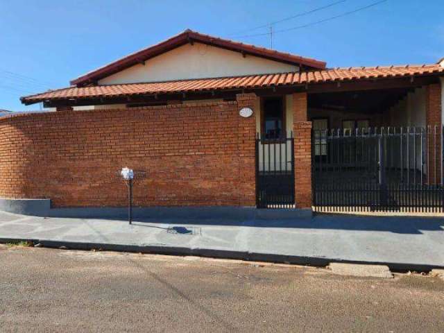 Casa para Venda em Cerqueira César, Parque Nove de Julho, 3 dormitórios, 1 suíte, 1 banheiro, 1 vaga