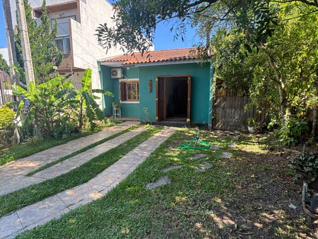 Casa térrea em rua sem saída , tranquila, vizinhança ótima.