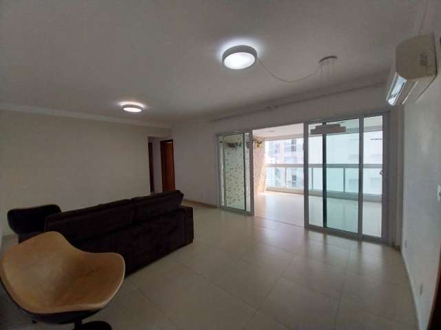 Apartamento alto padrão, 123 m², 3 dormitórios, varanda gourmet, ´na Ponta da Praia.