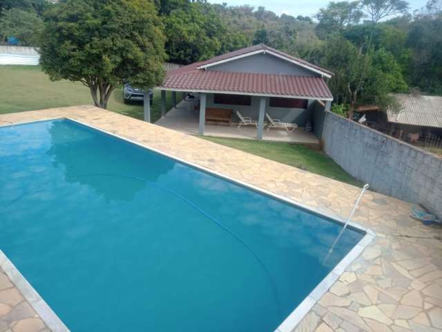 Incrível Casa à Venda em Terreno de 1.200 m² OPORTUNIDADE!