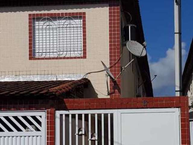 Casa com 2 quartos à venda na Vila Margarida, São Vicente  por R$ 250.000