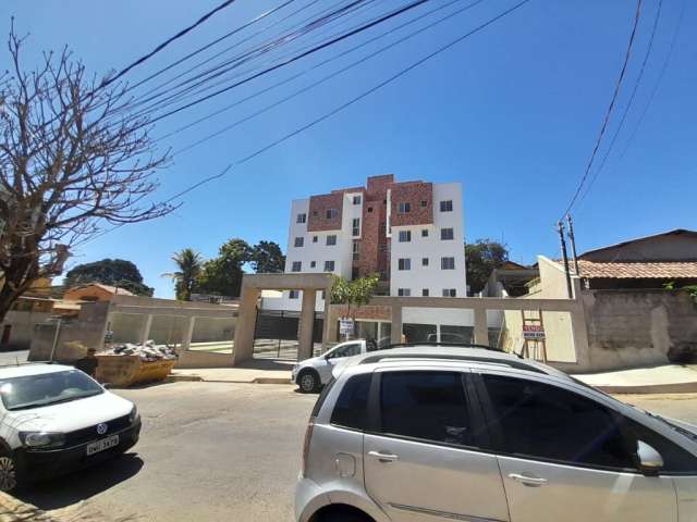 Cobertura  à venda 50m² de area construida ,2 quartos e 2 vagas de Garagem coberta ,Bairro Rio branco -Belo Horizonte