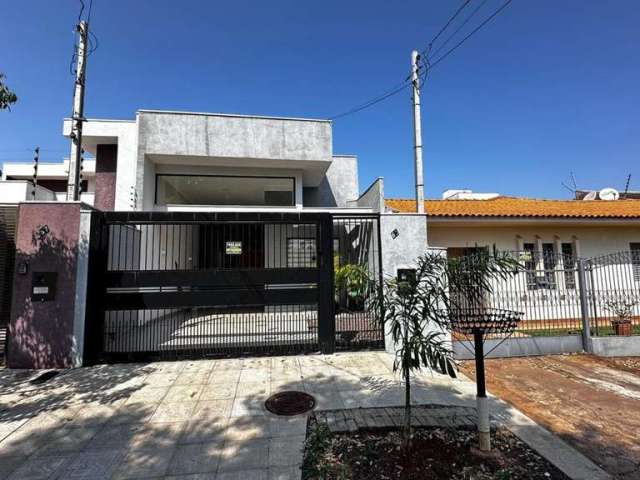 Casa para Venda em Maringá, Jardim Novo Oásis, 3 dormitórios, 1 suíte, 2 banheiros, 2 vagas