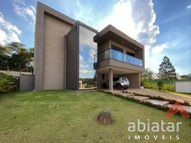 Casa com 584m² de 4 dormitórios com vaga de garagem -  Granja Viana