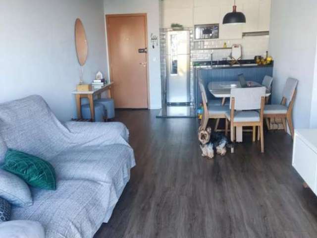 Apartamento de 67m² com 2 dormitórios e vaga - Parque Assunção