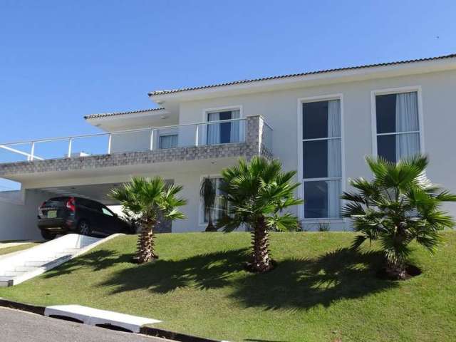 Casa à Venda em Monterey Ville, Mogi das Cruzes - SP