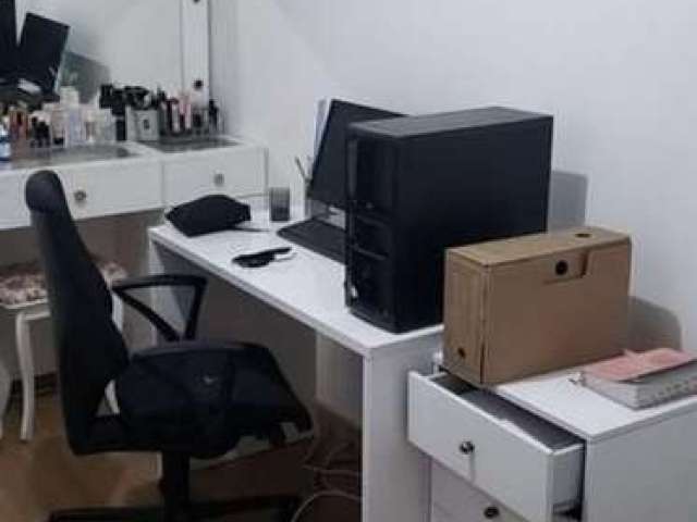 Apartamento com 2 quartos à venda na Rua Barão de Iguape, 985, Liberdade, São Paulo por R$ 300.000