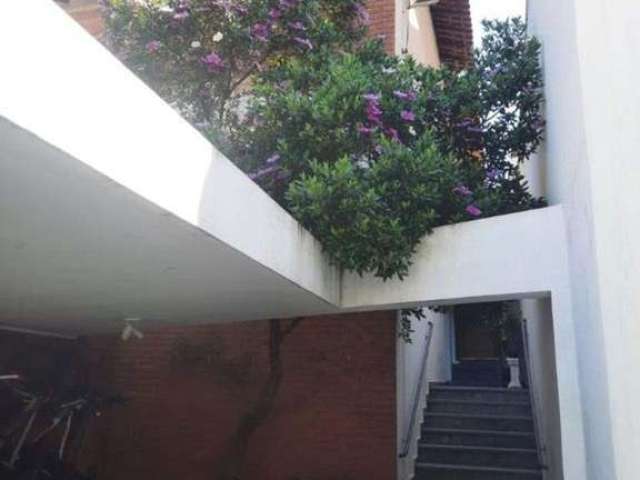 Casa com 4 quartos à venda na Luís Elias Attie, 32, Jardim São Domingos, São Paulo por R$ 790.000